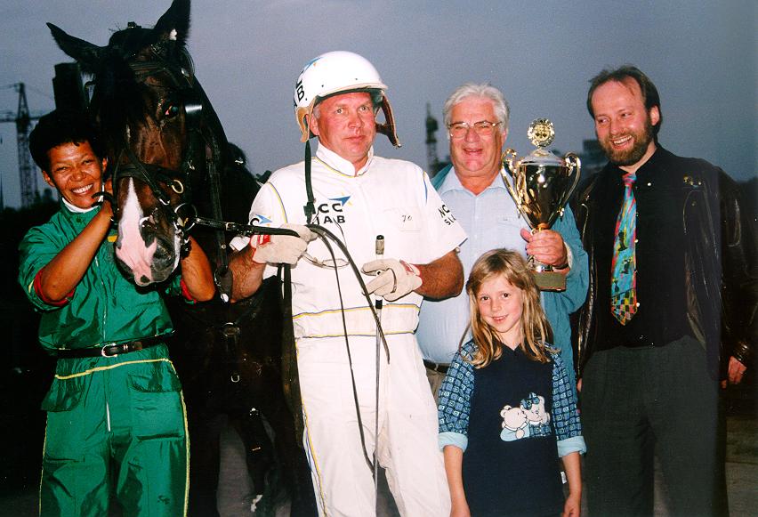 Die Siegerehrung für Hedge Crown.