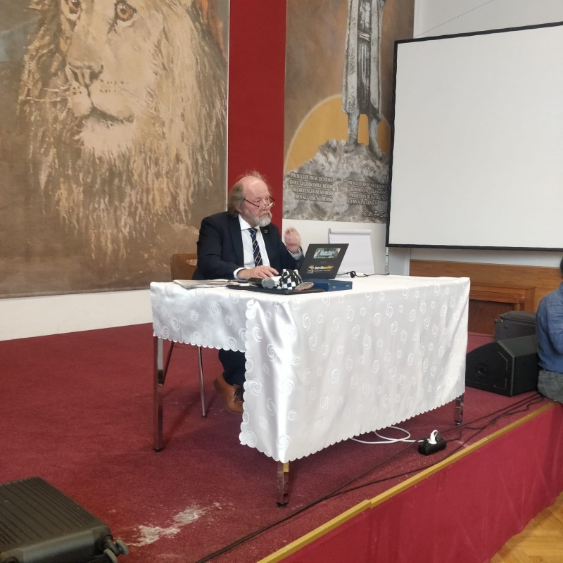 WhatsApp Bild 2025-05-12 um 23.45.40_113657fa.jpg